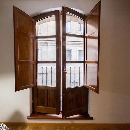 Estudio En La Calle Mas Bonita De 萨拉曼卡 外观 照片