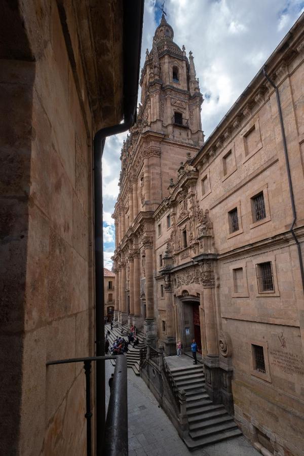 Estudio En La Calle Mas Bonita De 萨拉曼卡 外观 照片